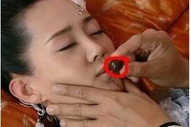 NGÃ NGỬA TRƯỚC NHỮNG SỰ THẬT TRONG PHIM CỔ TRANG CÓ THỂ BẠN KHÔNG BIẾT?...