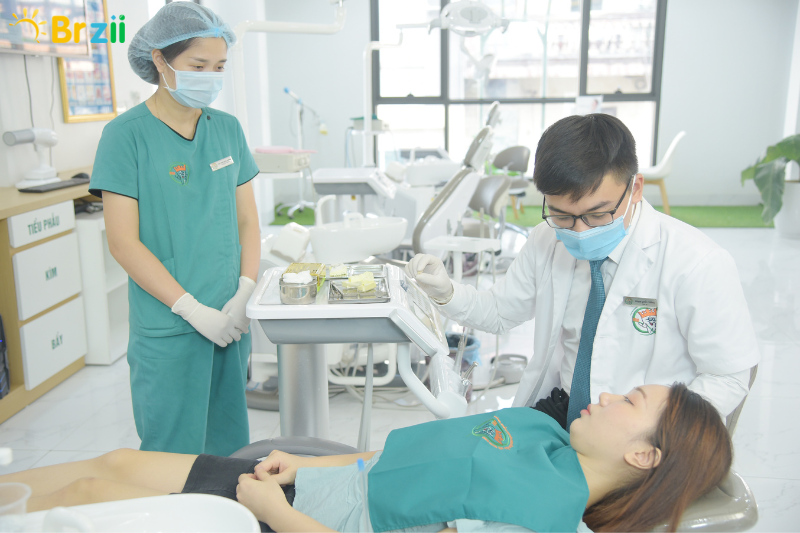 Nha khoa Quang Hưng - địa chỉ dán sứ veneer uy tín trên thị trường