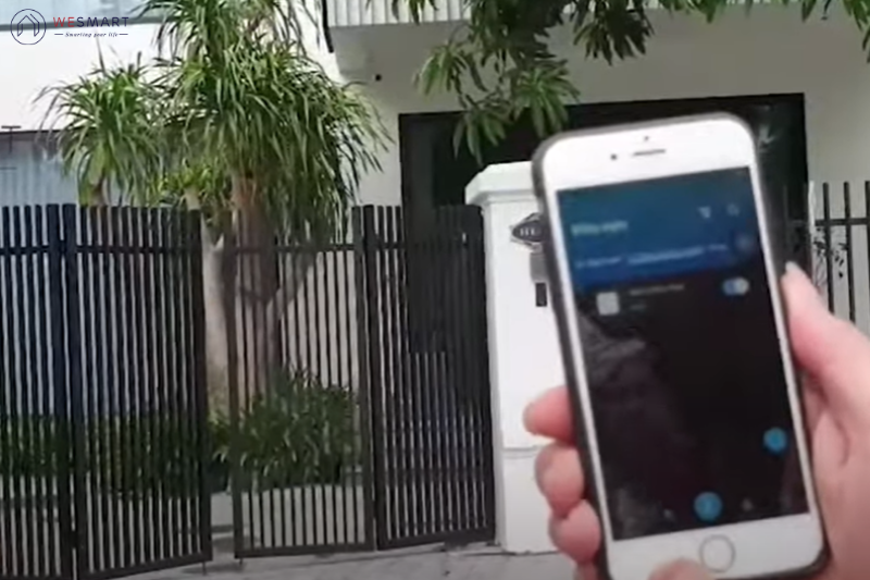 Cùng khách hàng trải nghiệm nhà thông minh WESMART