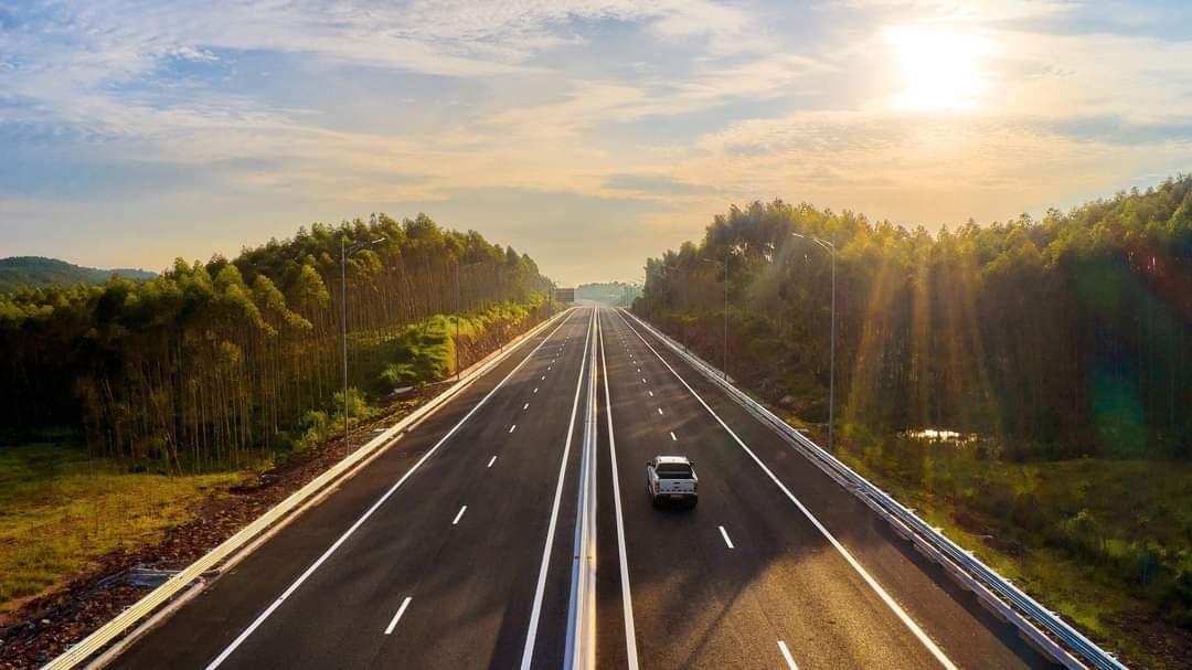 Chính thức thông xe cao tốc Vân Đồn – Móng Cái